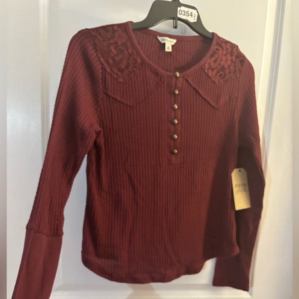 Women's Frye and Co.Ribbed Lace Yoke Henley Top - Burgundy Sz M NWT